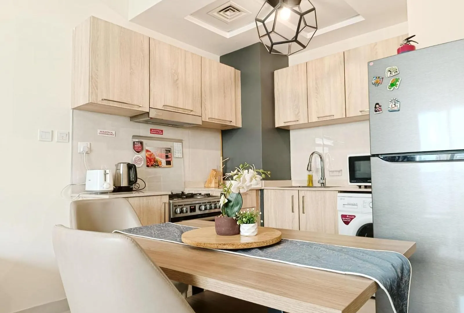 Apartment Superior Stay- Sleek & Modern Studio In Business Bay Dubai United Arab Emirates