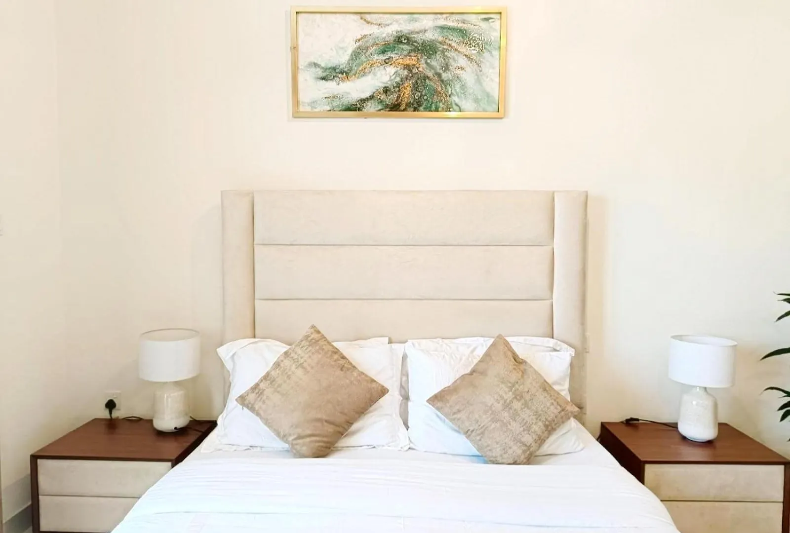 Apartment Superior Stay- Sleek & Modern Studio In Business Bay Dubai United Arab Emirates