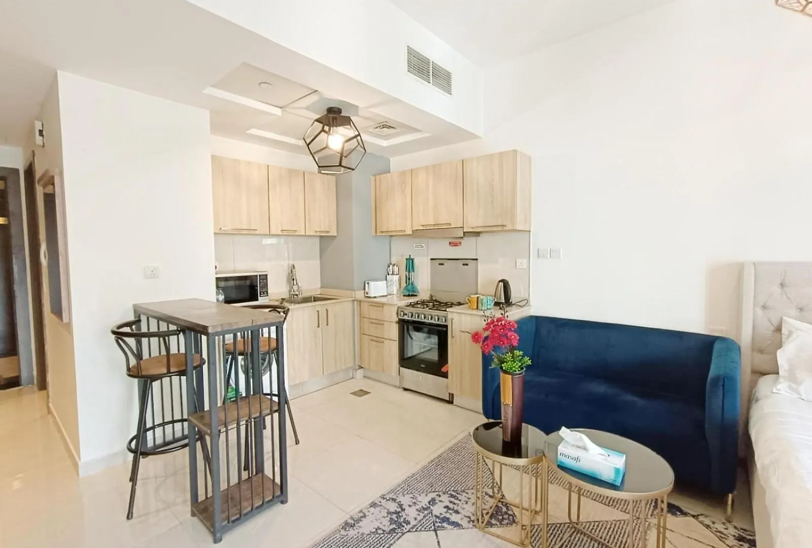 Apartment Superior Stay- Sleek & Modern Studio In Business Bay Dubai