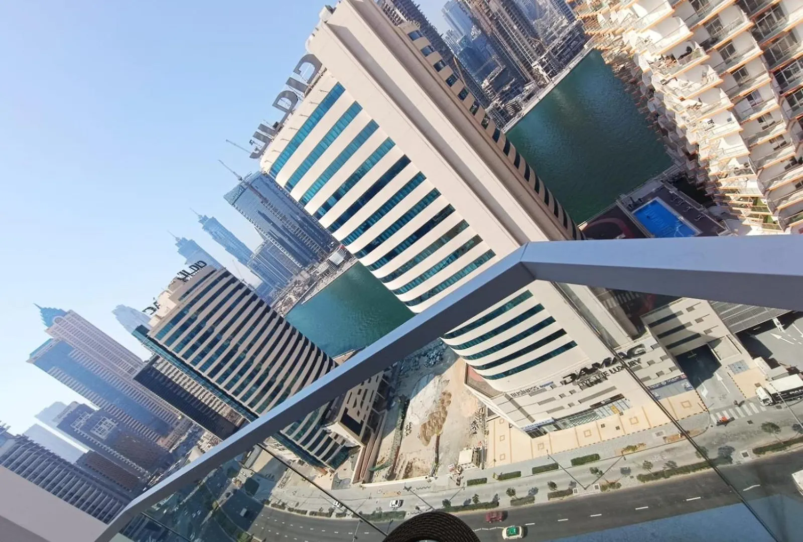 Superior Stay- Sleek & Modern Studio In Business Bay Dubai United Arab Emirates